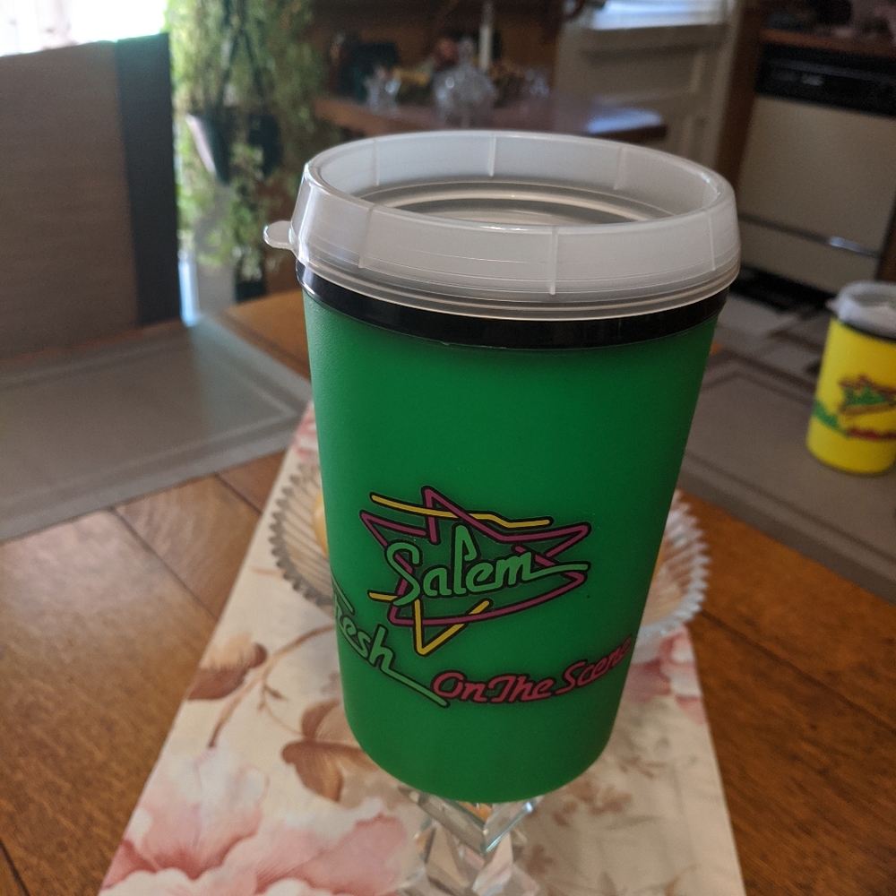 Vintage NWOT neon green Salem insulated travel mug